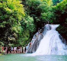 巴音郭楞旅遊(旅游攻略)