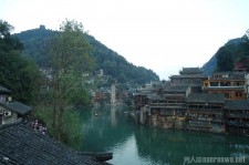 巴音郭楞去哪里旅游好(去哪里旅游好玩)