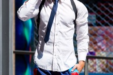巴音郭楞泳拆男模(时髦泳拆男模)