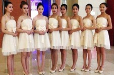 巴音郭楞兼职模特面试问些什么(女模特面试应该筹办什么)