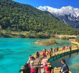 巴音郭楞云南旅游攻略(云南旅游攻略必去景点顺序)