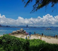 巴音郭楞自由行(自由行和跟团游哪个好)
