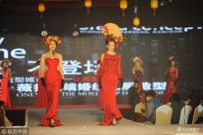 巴音郭楞烟台兼职模特1010的简单介绍