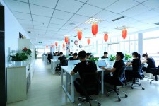 巴音郭楞成都雇用伴游司机(雇用成都客运班车旅游司机)