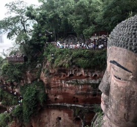 巴音郭楞乐山旅游攻略(乐山旅游攻略1日游)