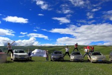 巴音郭楞自驾游(自驾游去云南旅游最佳路线费用)