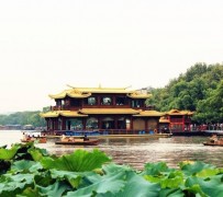 巴音郭楞杭州游玩攻略(杭州游玩攻略二天)