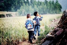 巴音郭楞河南一家四口结伴游中国2个月(河南适合一家四口旅游的地方)
