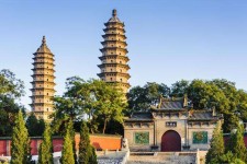 巴音郭楞太原旅游攻略(太原旅游攻略两日游)