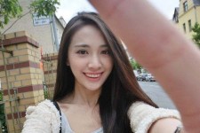 巴音郭楞包罗永新兼职伴游的词条