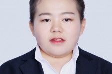 巴音郭楞私人伴游招聘 5天赚10万？年轻女孩陪客户吃吃喝喝后发现…这种“工作”套路太深