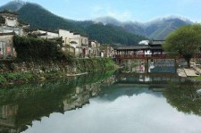 巴音郭楞江西旅游攻略(江西旅游攻略必去景点)