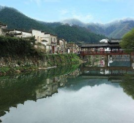 巴音郭楞江西旅游攻略(江西旅游攻略必去景点)