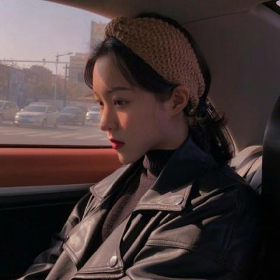 巴音郭楞私家伴游与专业快乐导游开启一次充满欢笑的游览