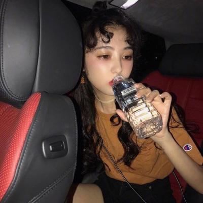 巴音郭楞伴游玩耍享受异国风情的美妙光阴
