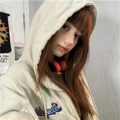 巴音郭楞商务伴游女士的年龄分布与收入水平的关系