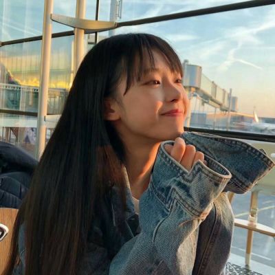 巴音郭楞伴游女生李欣悦的资料