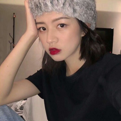 巴音郭楞伴游女生陈思瑶的资料