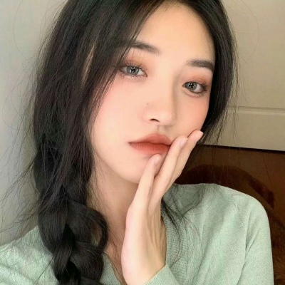 巴音郭楞伴游女生林知月的资料