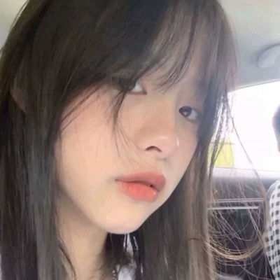 巴音郭楞伴游女生周玉洁的资料