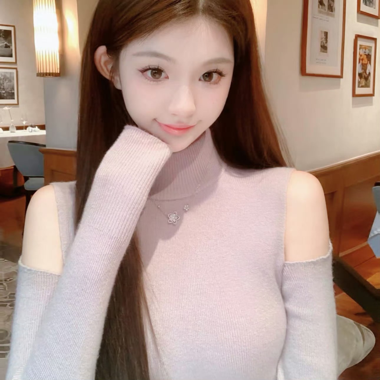 巴音郭楞一位伴游女孩的内心独白：在繁华与孤独间寻找自我?