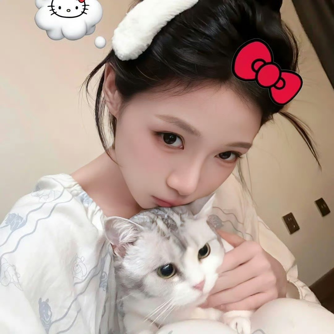 巴音郭楞伴游女生林小柔的资料