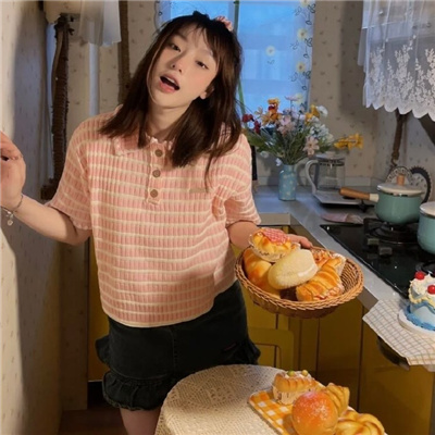 巴音郭楞伴游女生员婷双的资料
