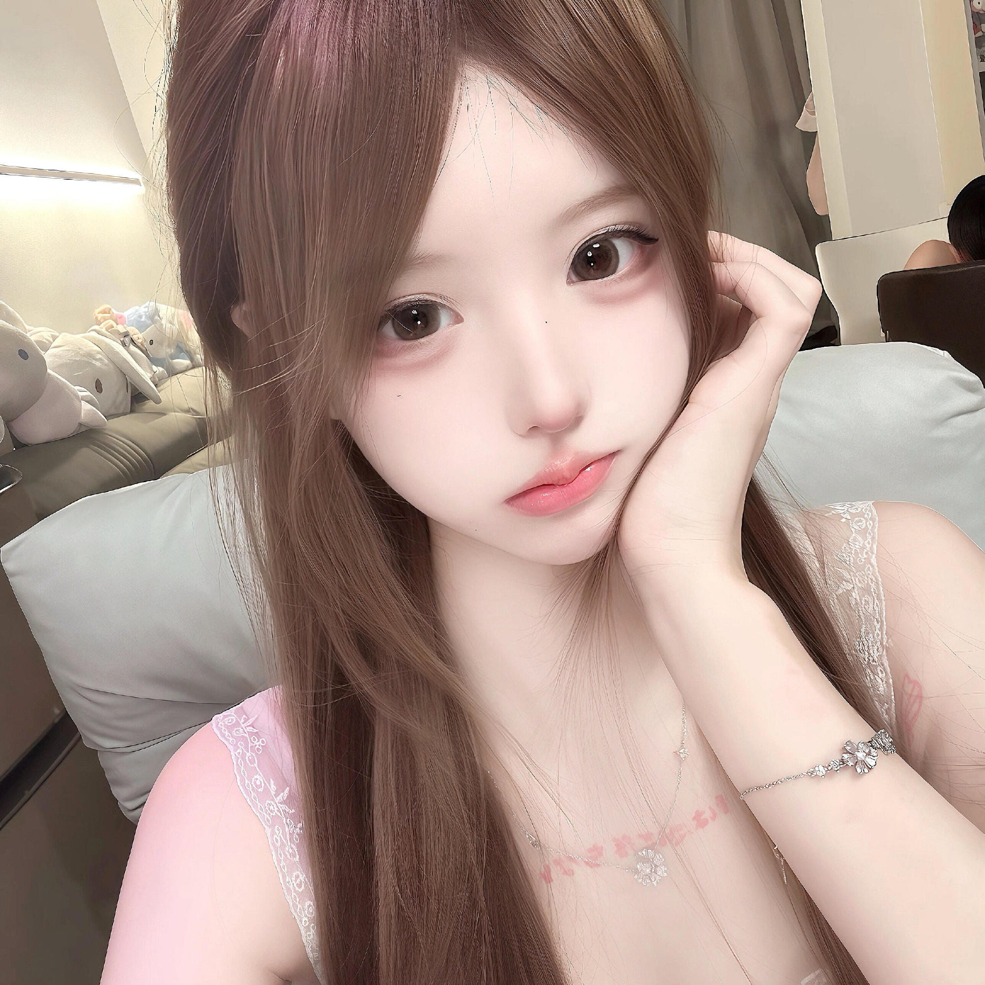 巴音郭楞伴游女生 | 刘盈🌸的资料
