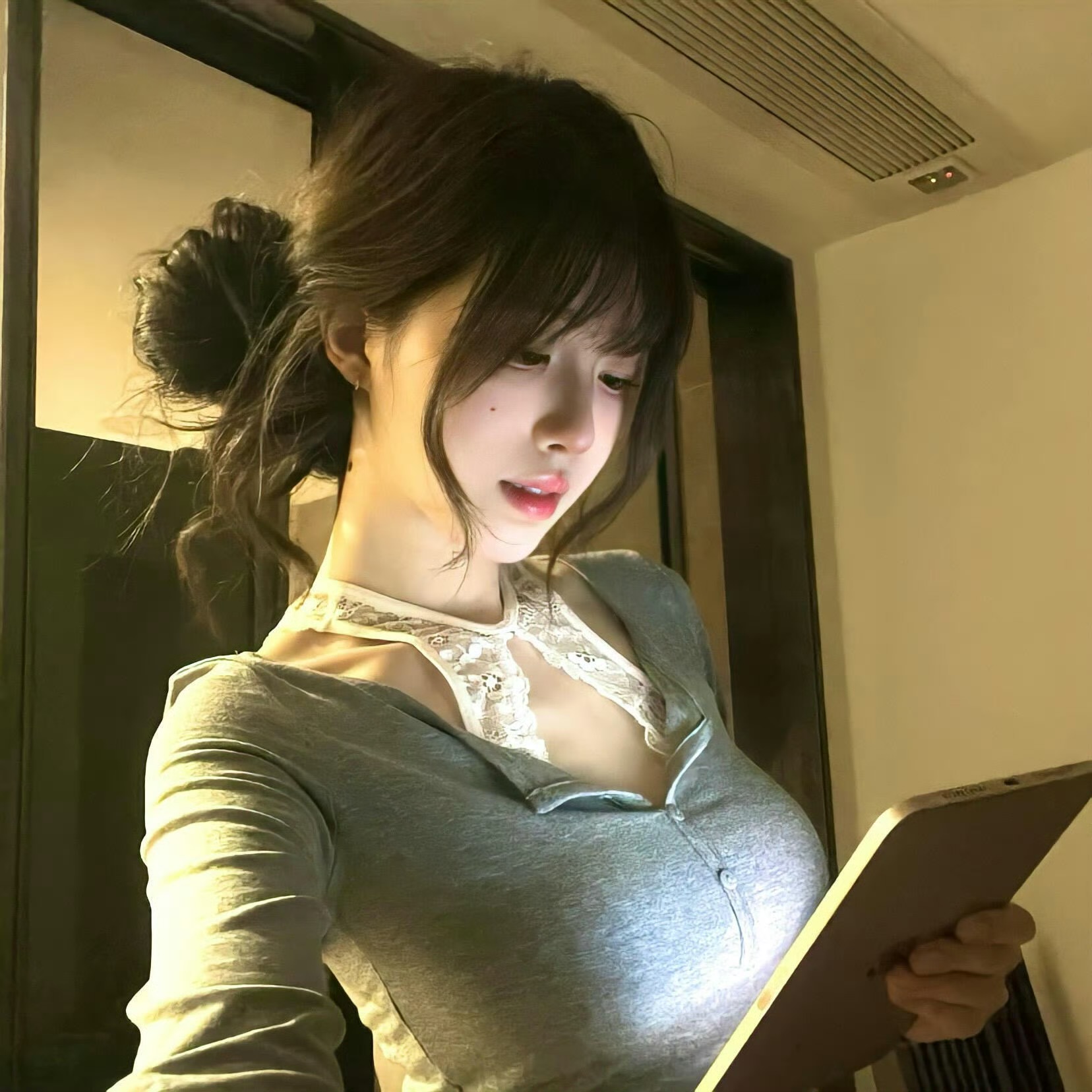 巴音郭楞伴游女生 | 索菲亚·王 (Sophia Wang)的资料